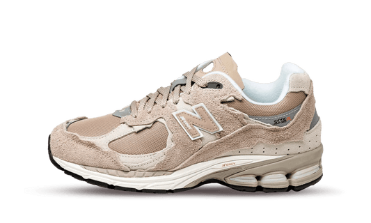 New Balance 2002r Protection Pack Beige